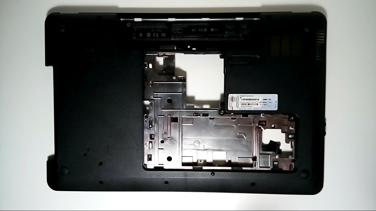 Bottom HP PAVILION G7-1003EO